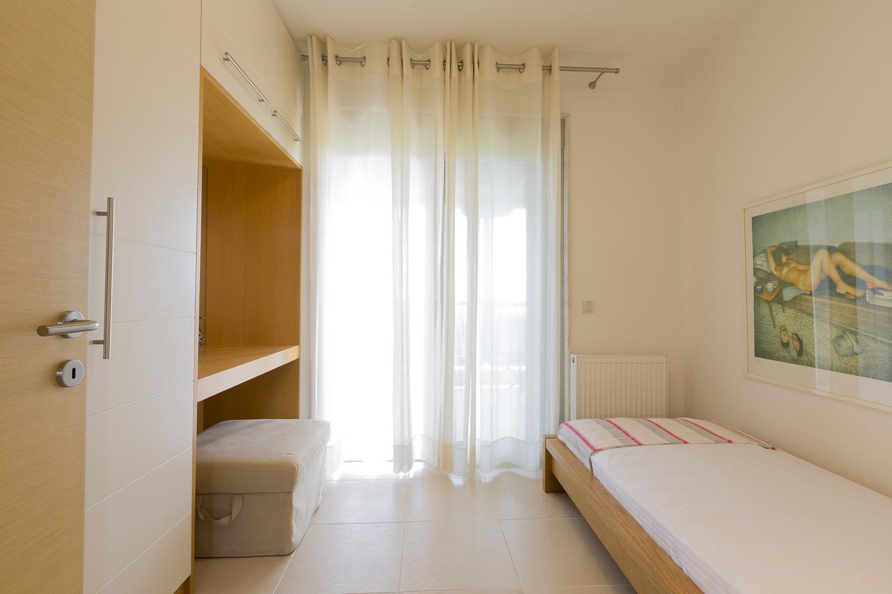 Oleander Villa, Pefkochori #Feelslikehome エクステリア 写真